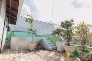 Image 18 - 894462