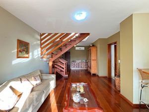 Image 33 - 894462