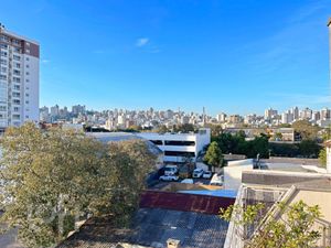Image 11 - 894462