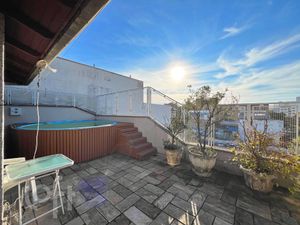 Image 8 - 894462