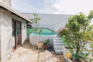 Image 21 - 894462