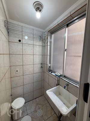 Image 8 - 894466