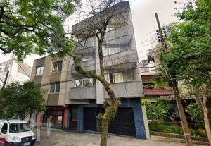 Image 18 - 894466
