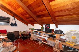 Image 32 - 894472