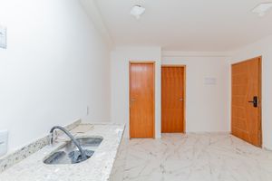 Image 4 - 894473