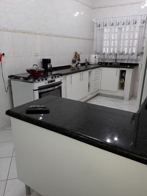 Image 3 - 894474