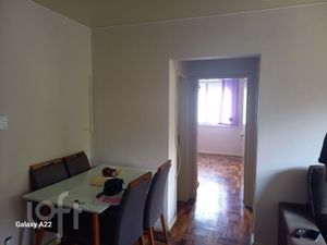 Image 4 - 894494