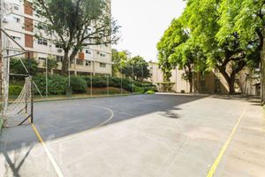 Image 3 - 894508