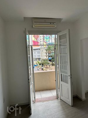Image 9 - 894509