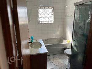 Image 8 - 894517