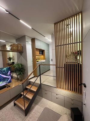 Image 11 - 894518