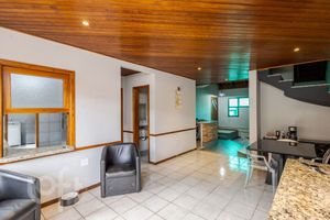 Image 8 - 894527