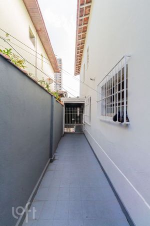Image 35 - 894528