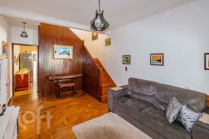 Image 3 - 894528