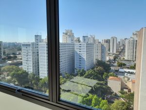 Image 10 - 894538