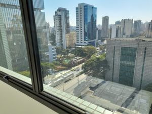 Image 4 - 894538
