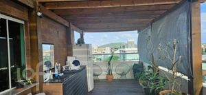 Image 33 - 894543