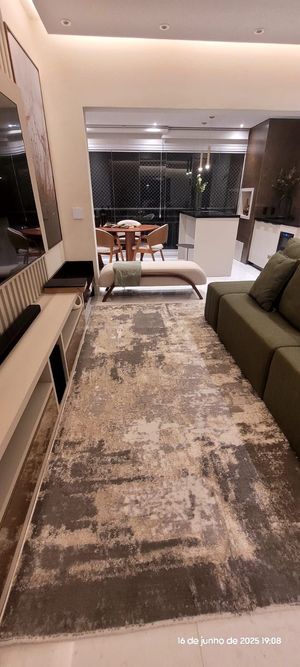 Image 9 - 894549