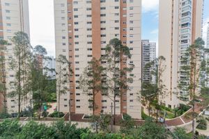 Image 7 - 894571