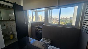 Image 12 - 894603