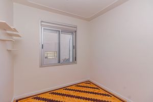 Image 15 - 894604
