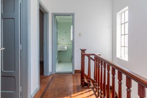 Image 16 - 894607