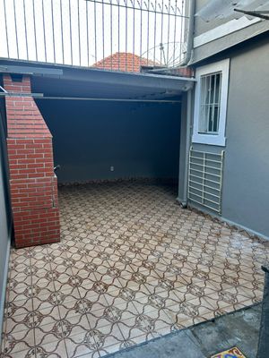 Image 18 - 894607