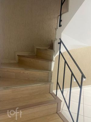 Image 19 - 894639