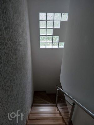 Image 7 - 894655