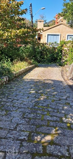 Image 74 - 894657
