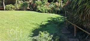 Image 61 - 894657