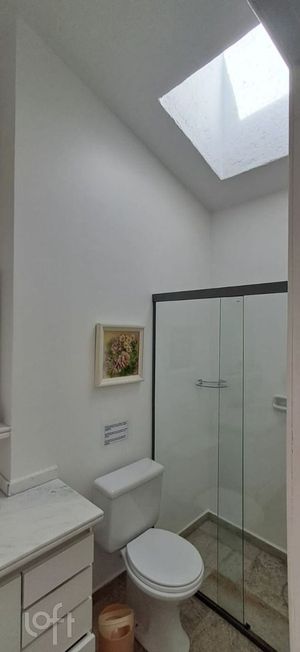 Image 15 - 894657