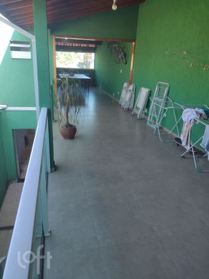 Image 12 - 894659