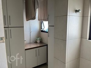 Image 9 - 894660