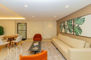 Image 34 - 894661