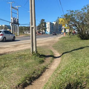 Image 5 - 894675