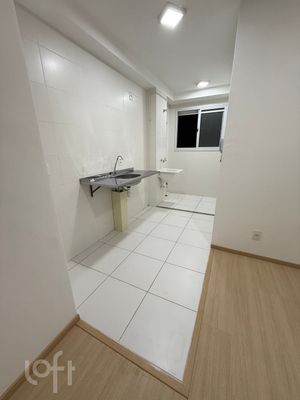 Image 3 - 894676