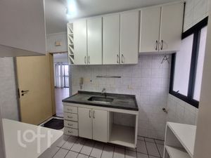 Image 3 - 894684