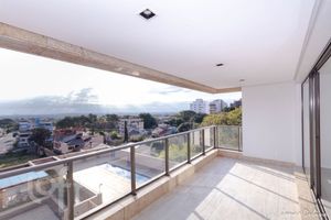 Image 8 - 894747