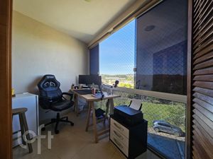 Image 19 - 894751