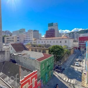 Image 3 - 894759