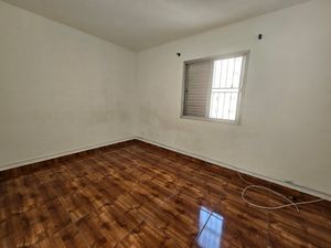 Image 9 - 894764