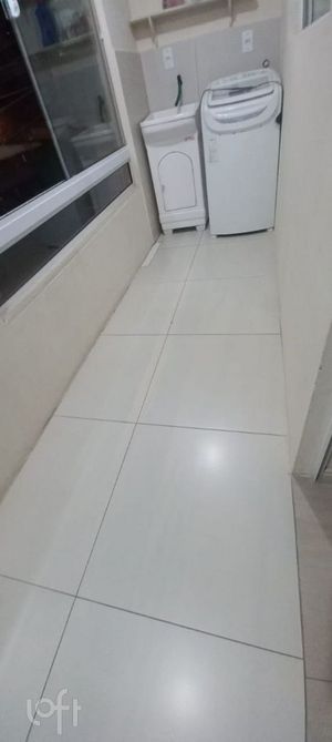 Image 3 - 894766