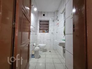 Image 10 - 894771
