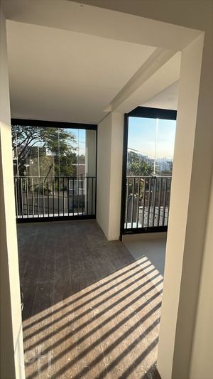 Image 3 - 894772
