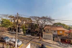 Image 13 - 894772