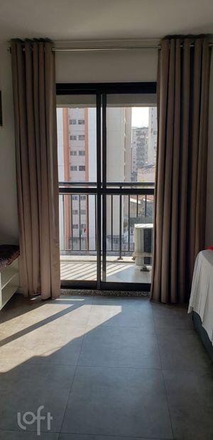 Image 5 - 894774