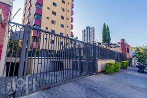 Image 60 - 894779