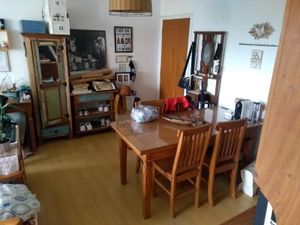 Image 1 - 894790