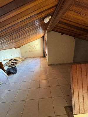 Image 14 - 894825